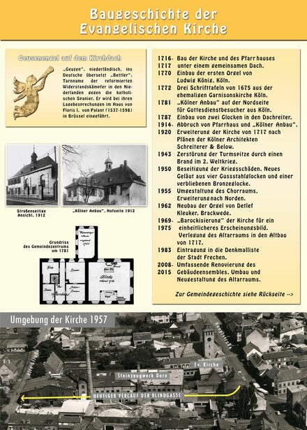 Das Bild zeigt die Rückseite der Infotafel "Die Geschichte der evangelischen Kirchengemeinde".